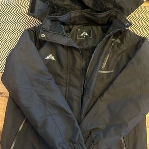 Womens Black Fleece Lined Snowboard jacket